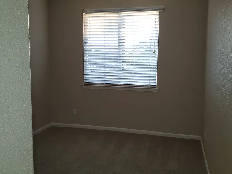 2988 Essie Pl — Photo 39