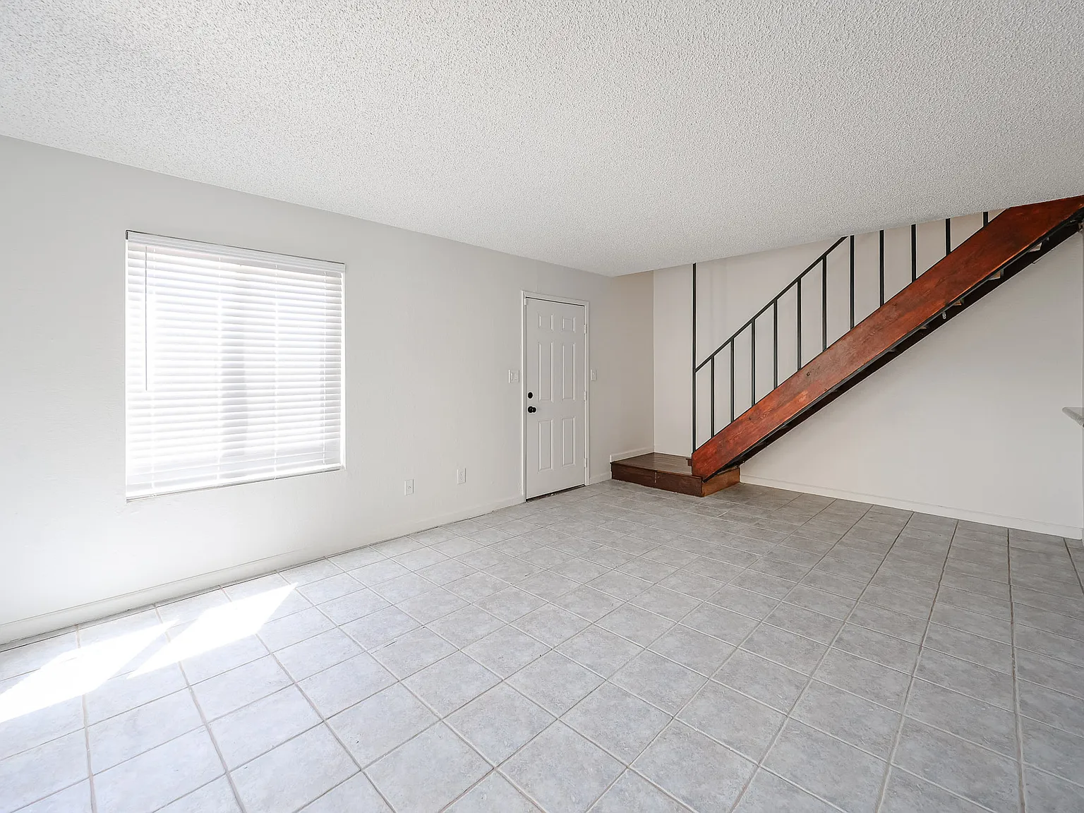 17032 N 16th Dr #7 — Photo 2