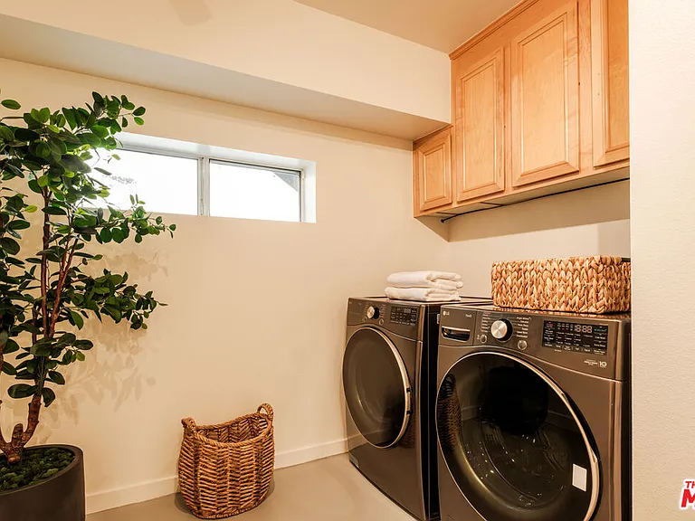 691 Mildred Ave #2 — Photo 31