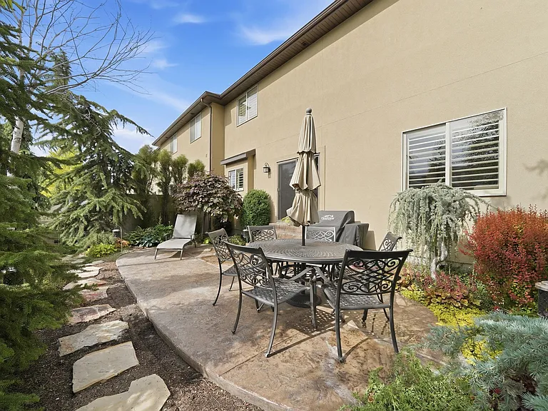 7253 S Viansa Ct — Photo 3