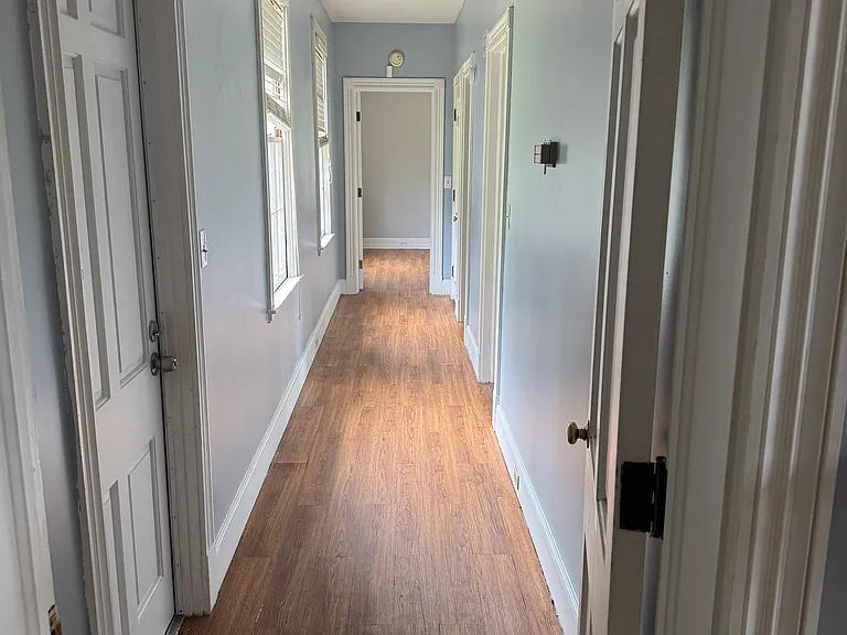 971 Johnson St SE — Photo 3