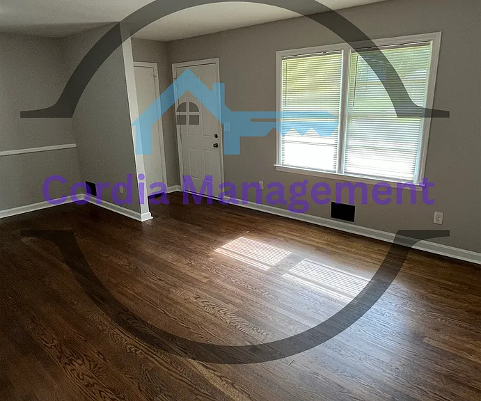 1917 Janet Ln — Photo 8