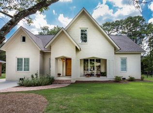 1402 Elmwood Dr SE, Huntsville, AL 35801