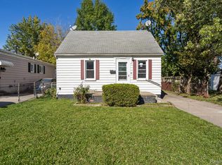 12465 Sidonie Ave, Warren, MI 48089