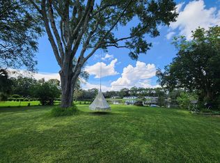 7462 Spinola Rd, Jacksonville, FL 32217