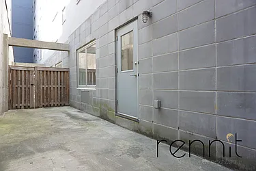 Rented by Rennit Inc.