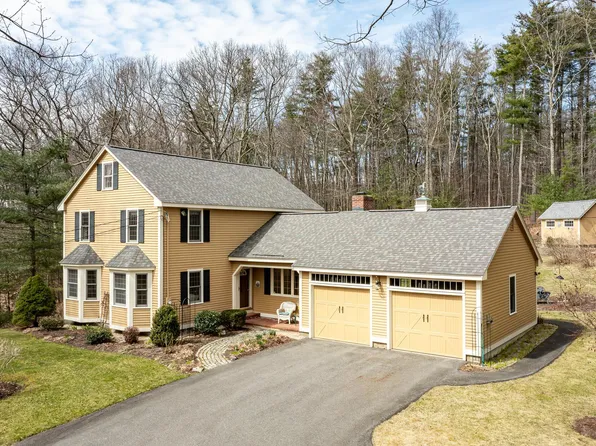 88 Beverly Drive, Hampstead, NH 03841