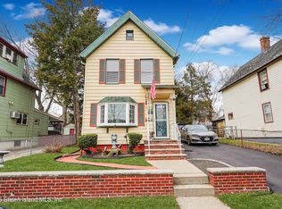 318 Nicholas Ave, Staten Island, NY 10302