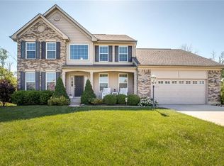 10114 Meadow Woods Ln, Dayton, OH 45458