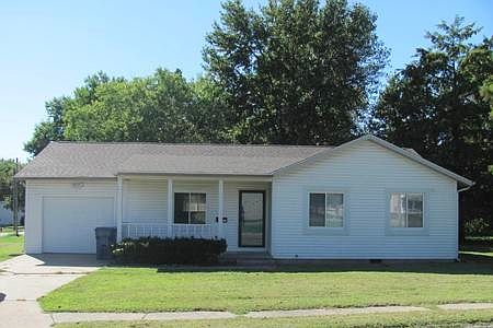 1st image of 105 S Olive St #House