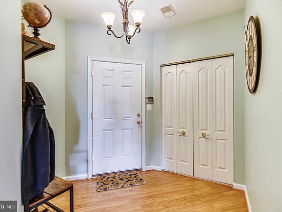 4th image of 7704 Haynes Point Way #7N