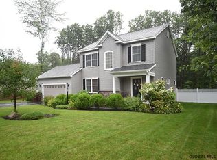 32 Tamarac Dr, South Glens Falls, NY 12803
