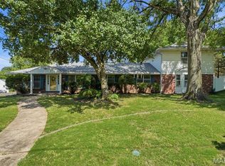 8700 S Laclede Station Rd, Saint Louis, MO 63123