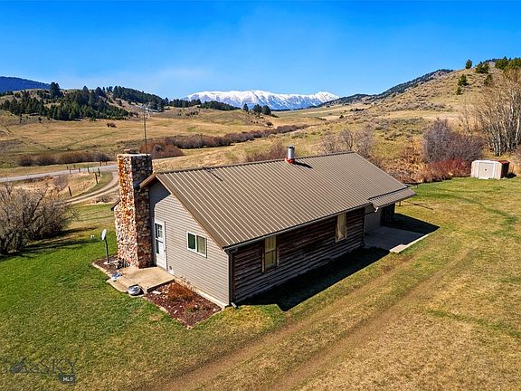 3rd image of 2368 Jackson Creek Rd