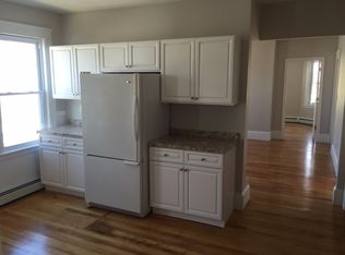 68 Dartmouth St APT 3, Worcester, MA 01604
