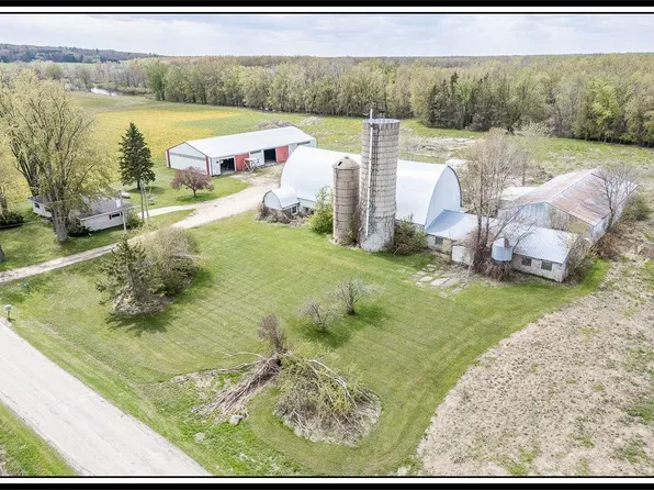 N5201 Lower Rd, Shiocton, WI 54170