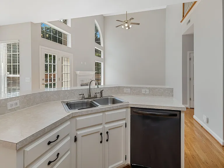413 Madia Vale Dr — Photo 44