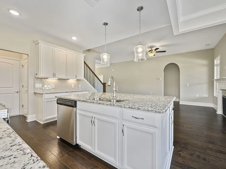 1700 Hickory Grove Rd NW — Photo 7