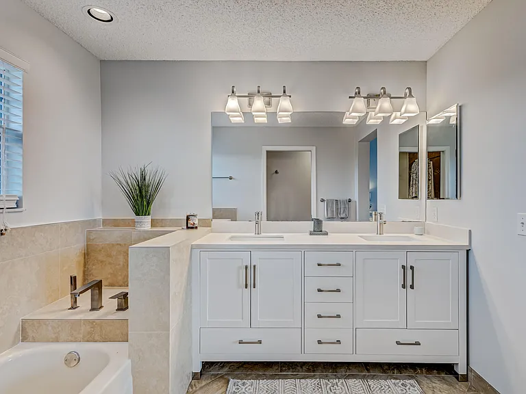 406 Mainsail Cir — Photo 47