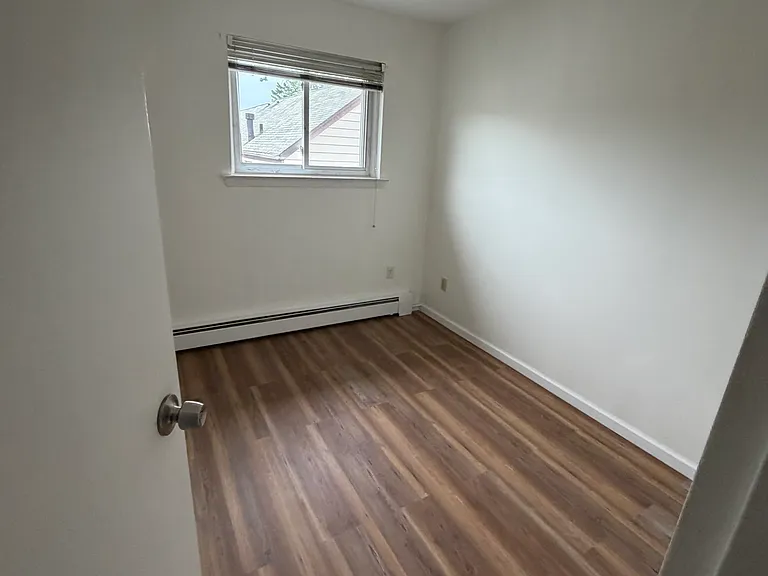 347 Quincy Ave #2 — Photo 7