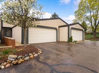 932 New Haven Ct #1, Northville, MI