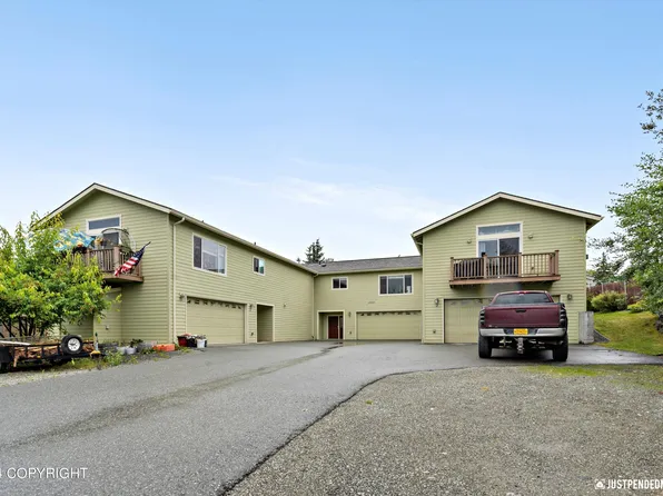 11707 Aurora St #2, Eagle River, AK 99577