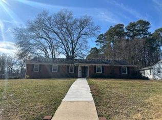 248 Grandview Dr, Winston Salem, NC 27104