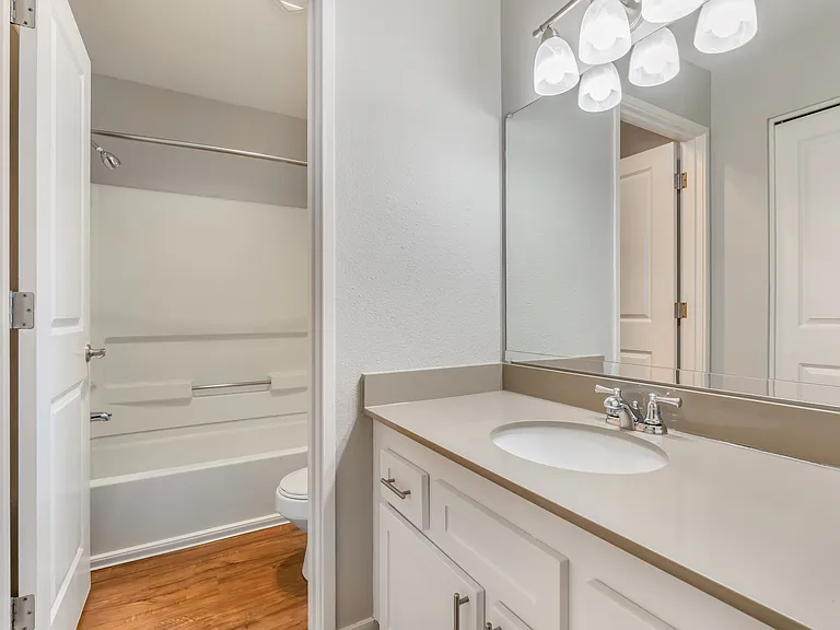 Sterling Pointe — Photo 79