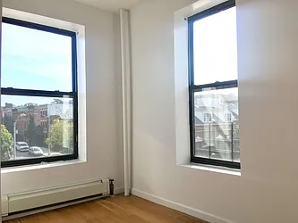 Rented by Premier Metro Realty Corp