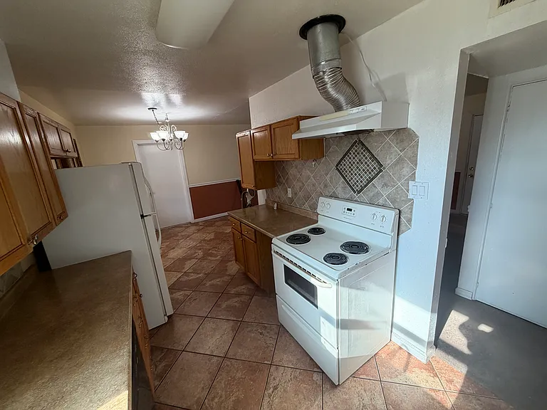56 Ridgecrest Dr — Photo 7