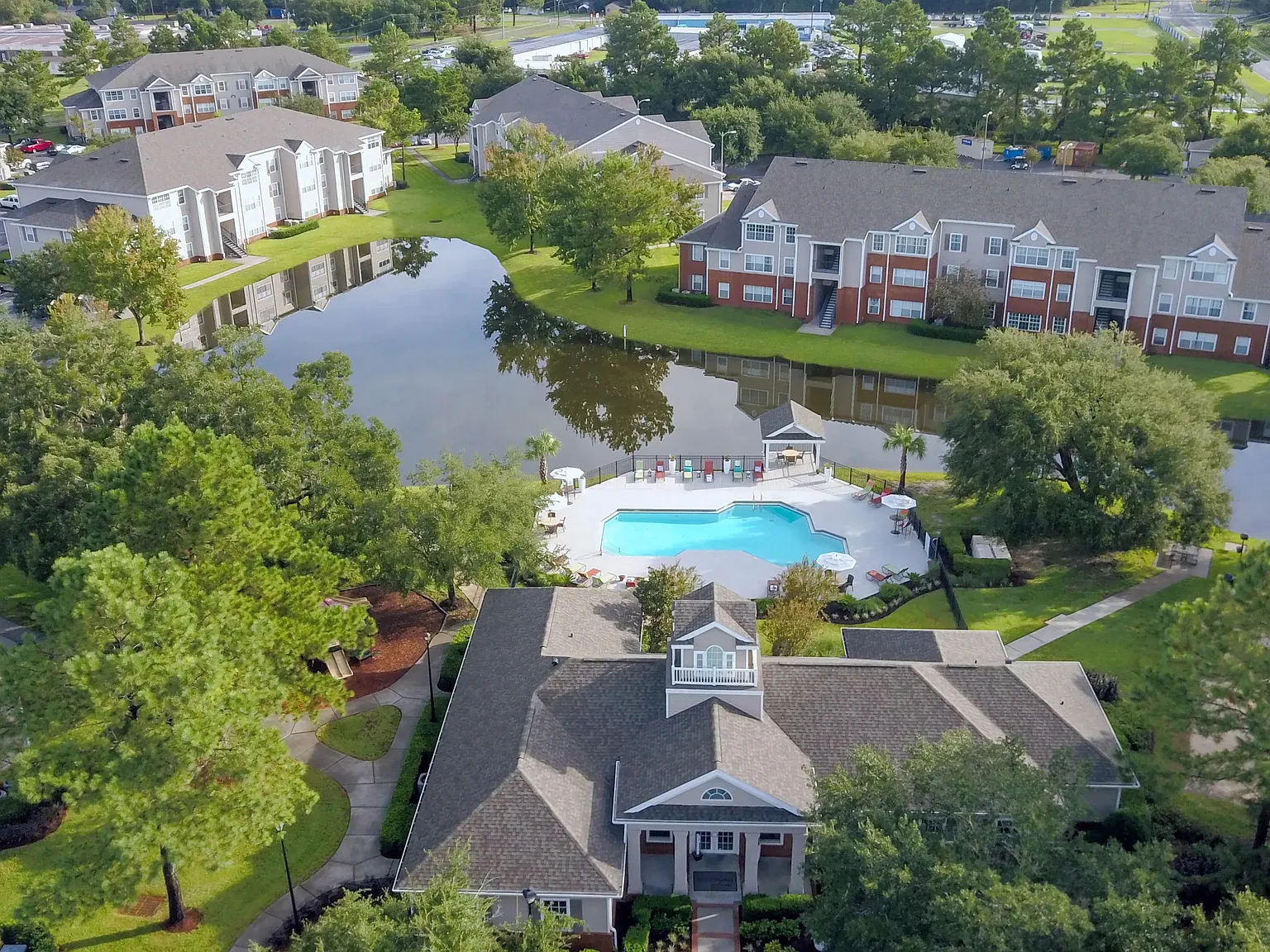 Eagles Pointe — Photo 1
