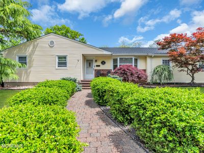 5 Westbrook Circle, Howell, NJ, 07731