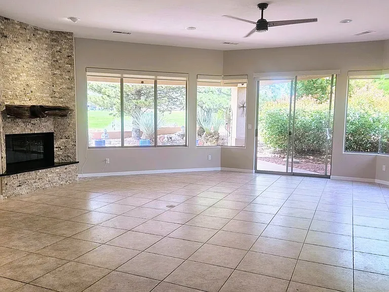 185 Bent Tree Dr — Photo 4