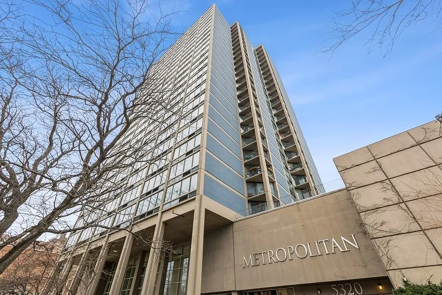 5320 N Sheridan Rd #510