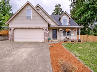 546 Nandina St, Sweet Home, OR 97386