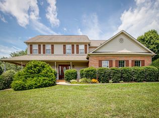 1019 Shadow Wood Ln, Morristown, TN 37814