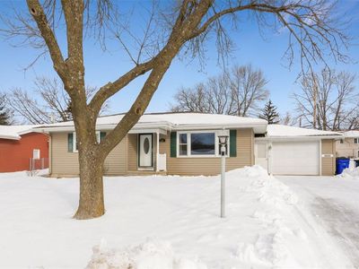 2206 Evergreen St NE, Cedar Rapids, IA, 52402
