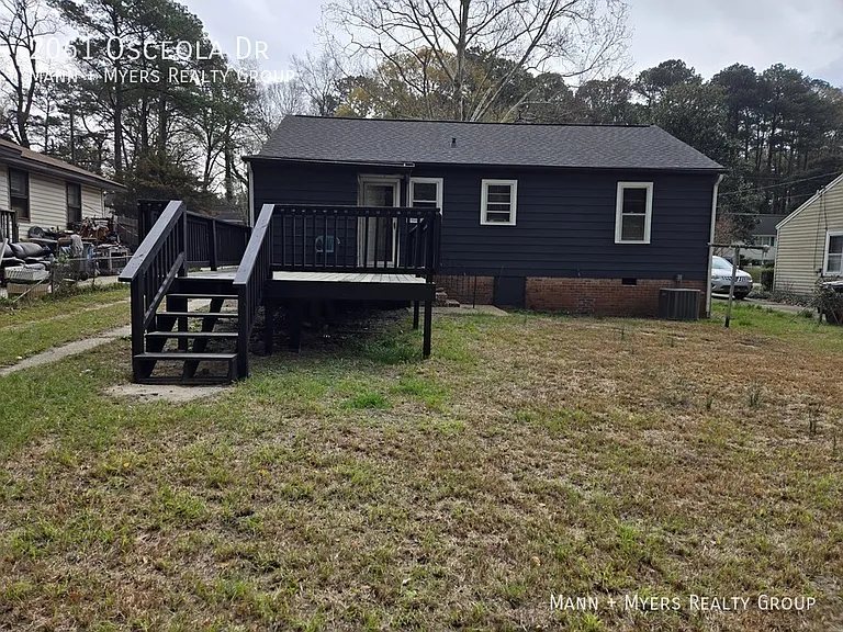 2061 Osceola Dr — Photo 25