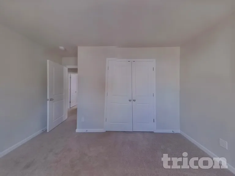 201 Spring Knoll Dr — Photo 11