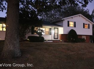 8652 Martinsburg Rd, Mount Vernon, OH 43050