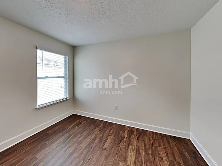 2128 Saffron Walden Dr — Photo 27