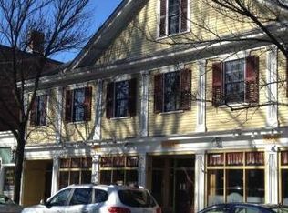 489 Hope St, Bristol, RI 02809