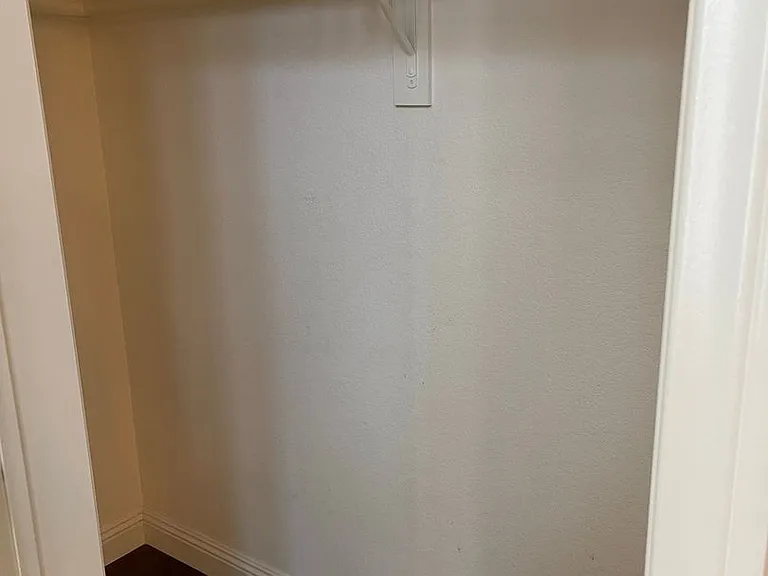 56 E Serene Ave #425 — Photo 7