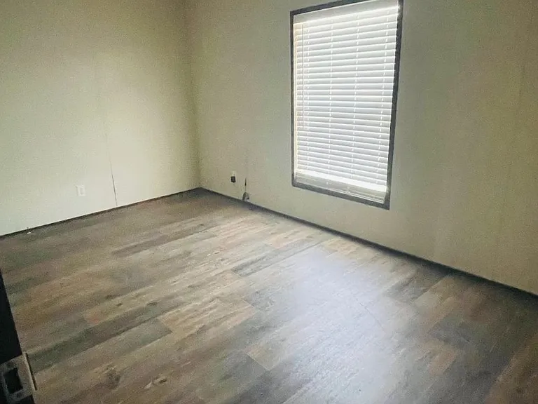 2808 Halite Bnd #1103 — Photo 12