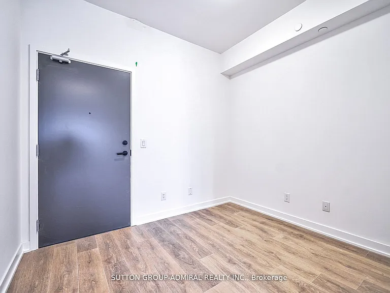 2033 Kennedy Rd #1905 — Photo 15