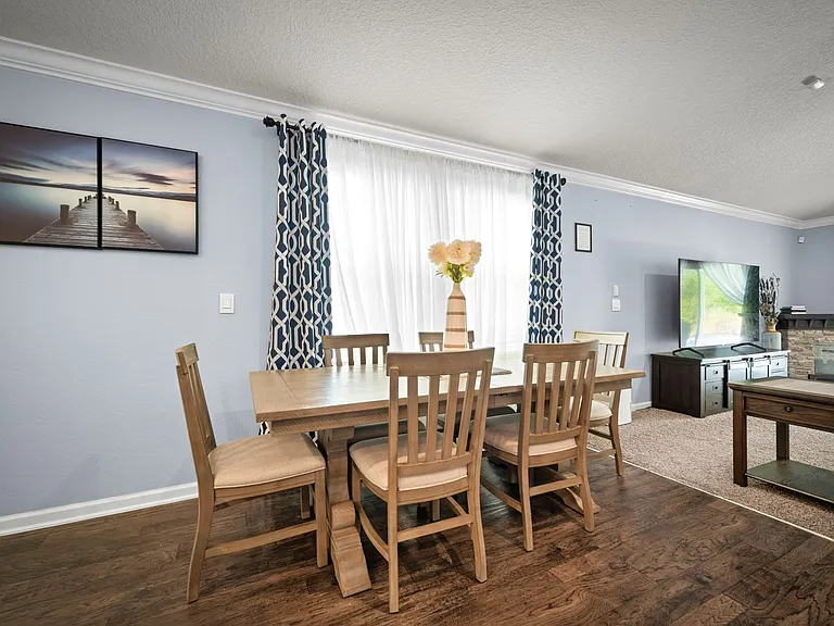 6092 Bucking Bronco Dr — Photo 9