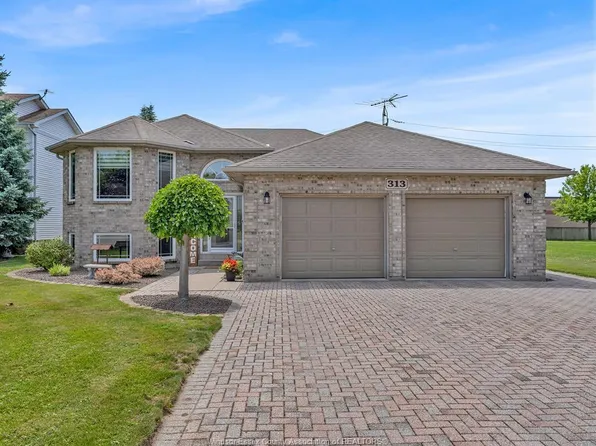 313 Applewood Rd, Kingsville, ON N9Y 3Y7
