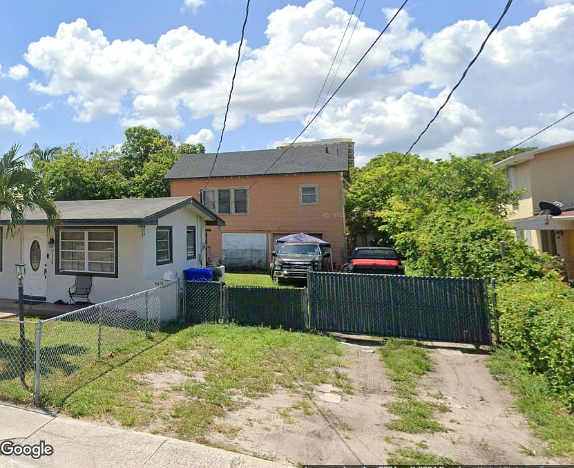 2nd image of 4218 NW 4th St