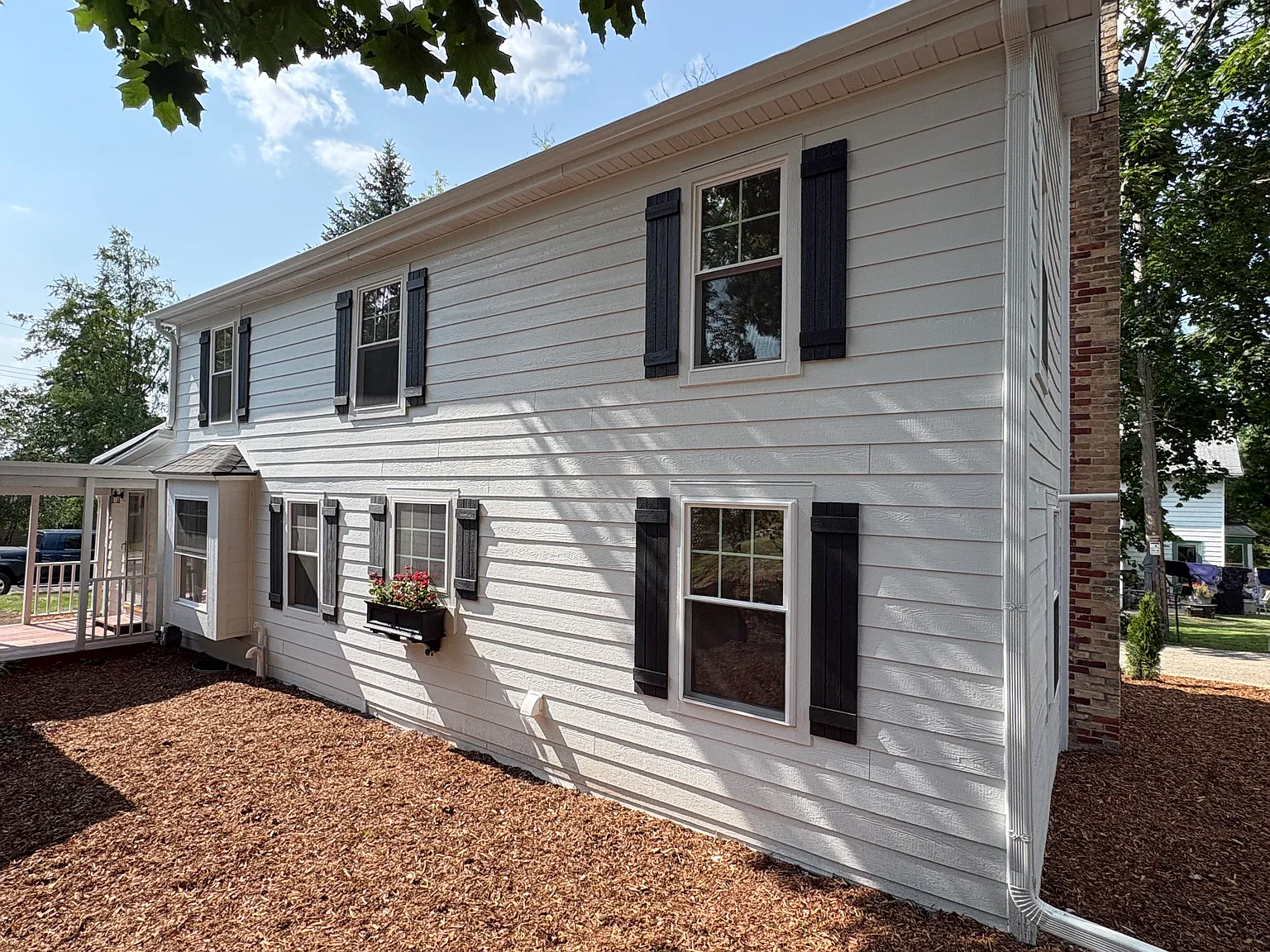 4 bed, 1512 sqft, $3,800 — Photo 2