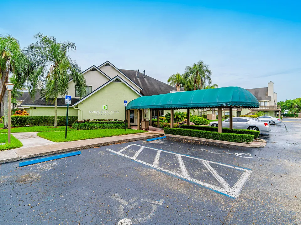 1212 NW 82nd Ave #814